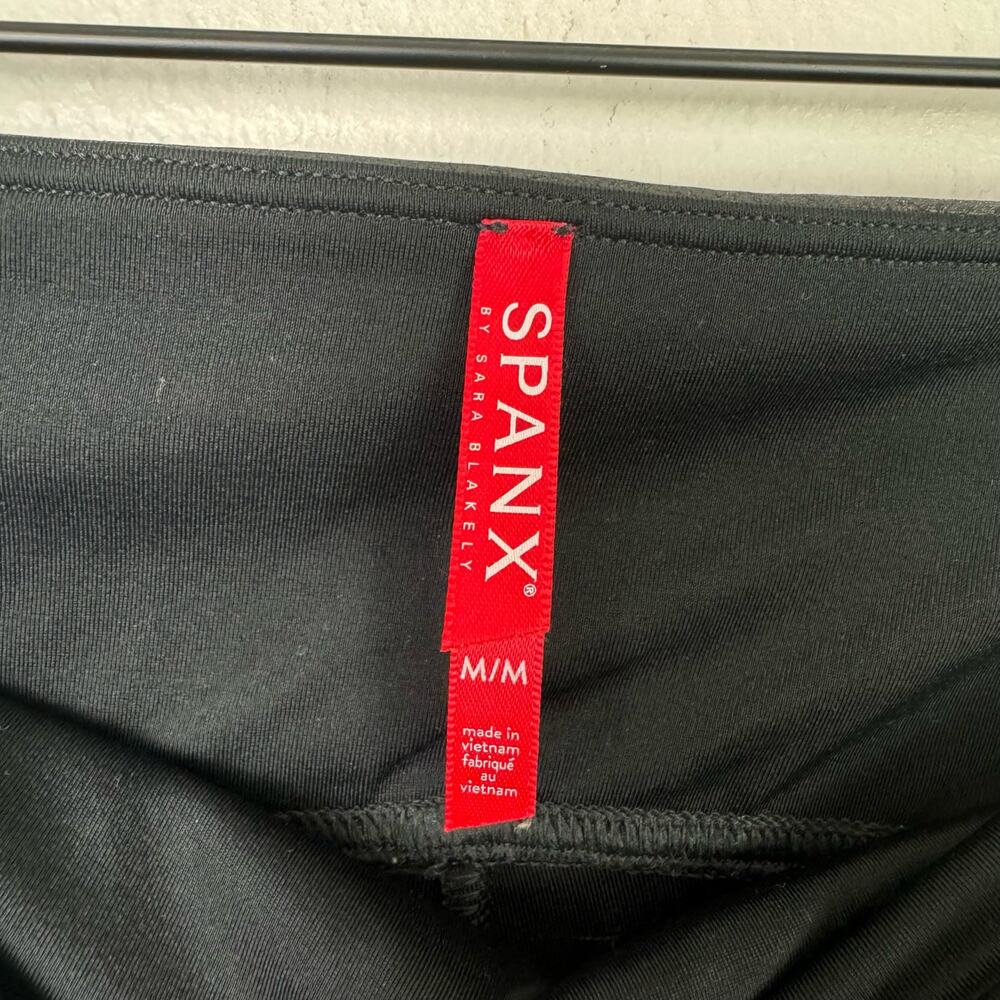Spanx Classic Black Faux Leather High Waist Ankle Length Compression Leggings - Picture 6 of 8